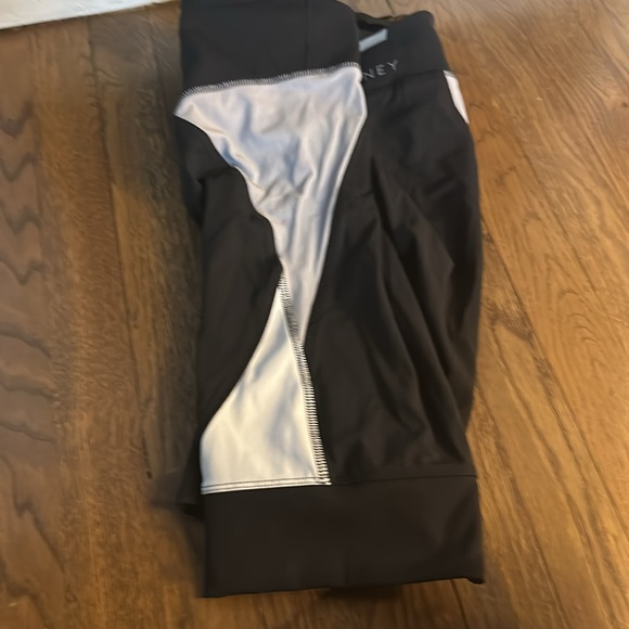 Adidas Stella McCartney black and white bike shorts with pocket M - Picture 7 of 8